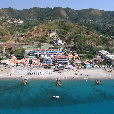 Aparthotel Oasi Azzurra Mesyna Zewnętrze zdjęcie