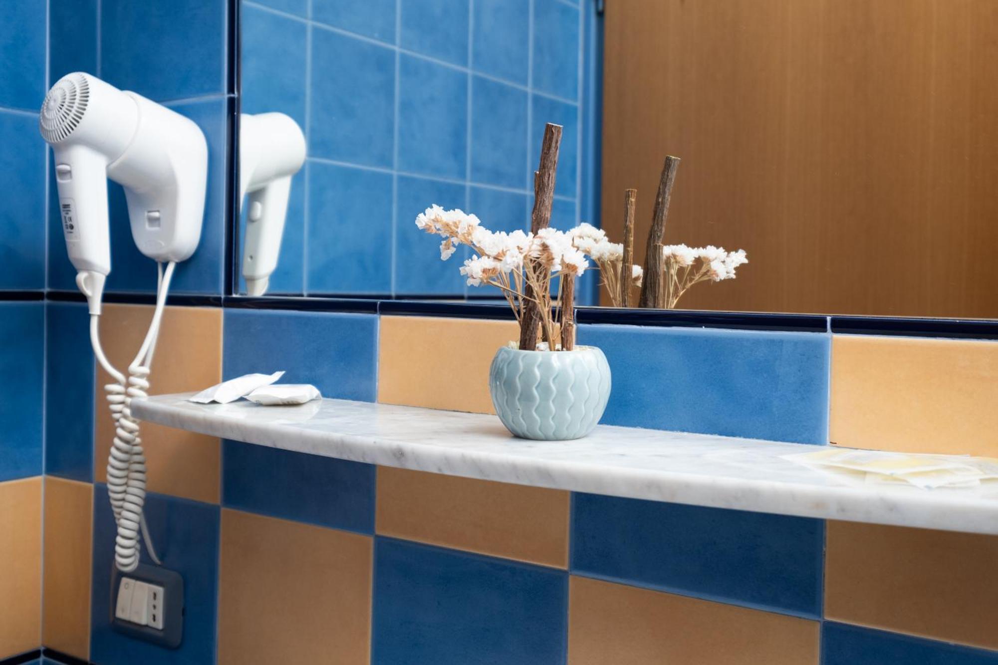 Aparthotel Oasi Azzurra Mesyna Zewnętrze zdjęcie