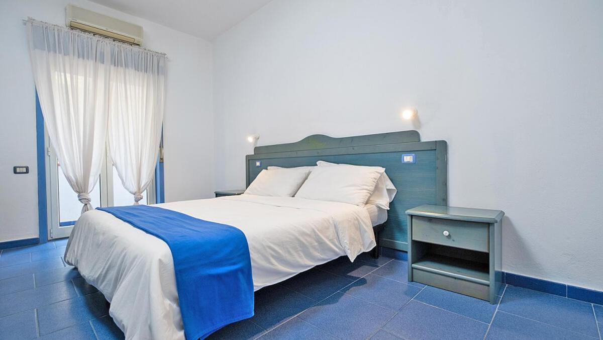 Aparthotel Oasi Azzurra Mesyna Zewnętrze zdjęcie