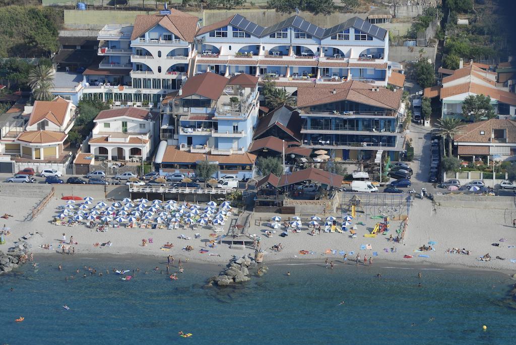 Aparthotel Oasi Azzurra Mesyna Zewnętrze zdjęcie